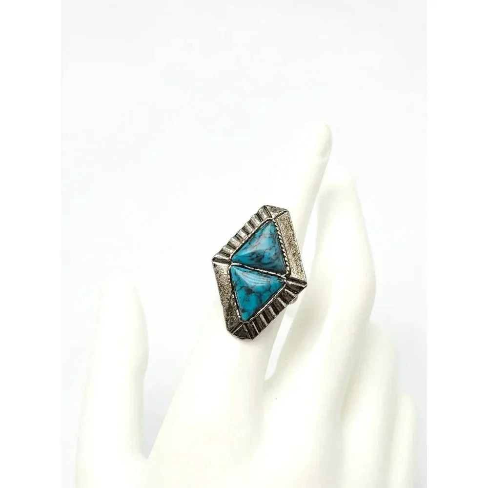 Faux Blue Turquoise Southwest Silver Tone Vintage 1970 Diamond Shape Ring Size 7